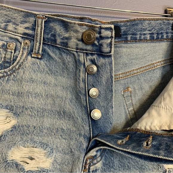 Aeropostale Distressed Denim Shorts - Size 6 - Picture 4 of 6